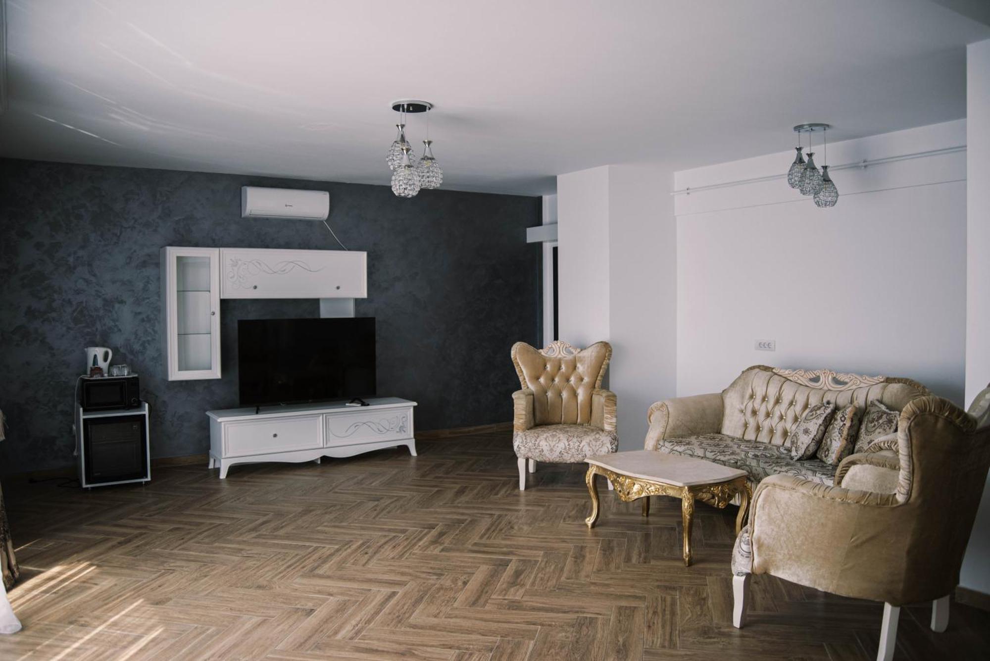 Buhay Osanu Bed & Breakfast Satu Mare Exterior photo