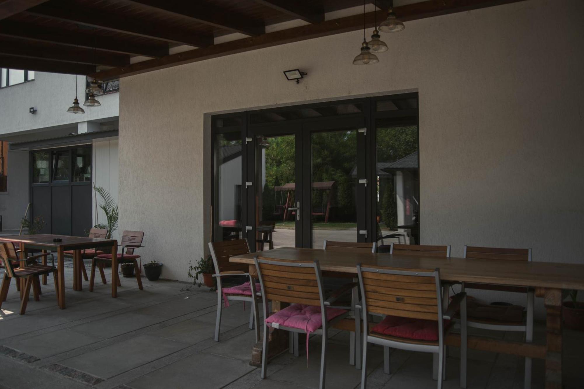 Buhay Osanu Bed & Breakfast Satu Mare Exterior photo